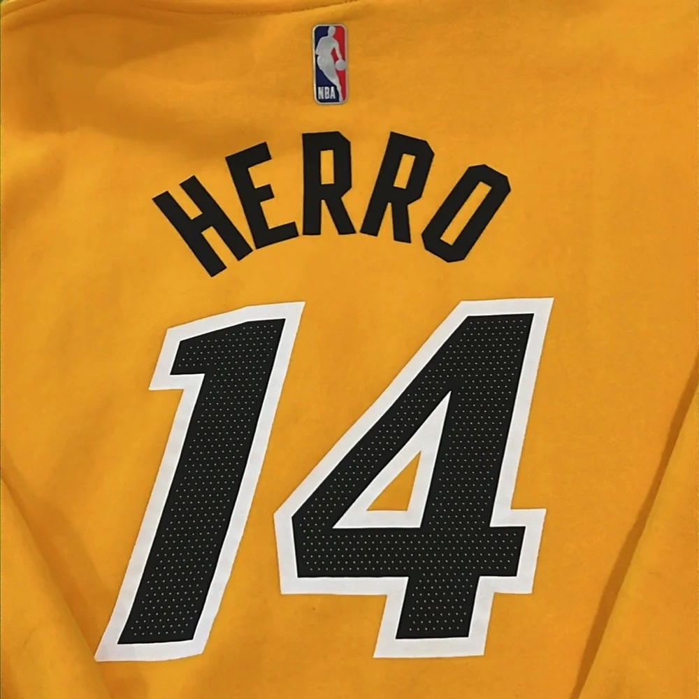 Nike Miami Heat Tyler Herro hoodie - Picture 10 of 10